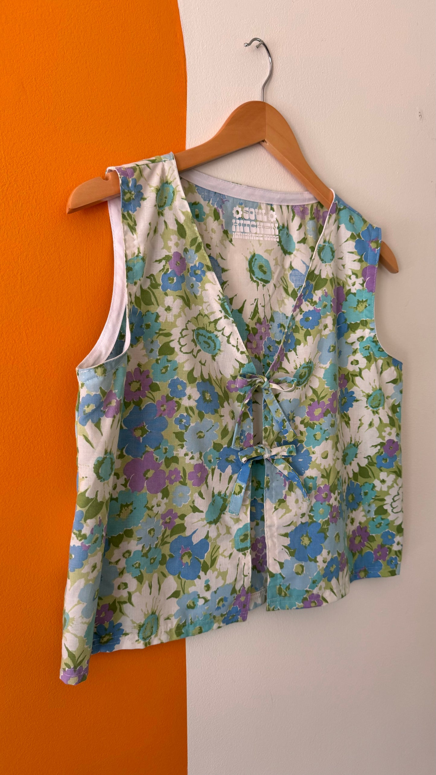 BLUE FLORAL TIE TANK (S/M)
