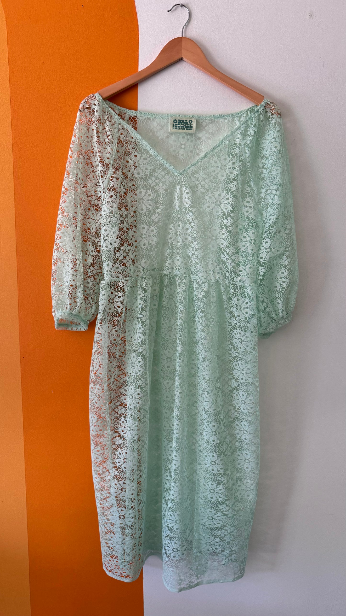 TEAL LACE DRESS (M/L)