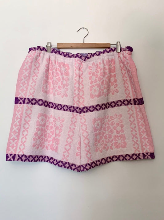 TOWEL SHORTS in purple meadows (XL to 3XL)
