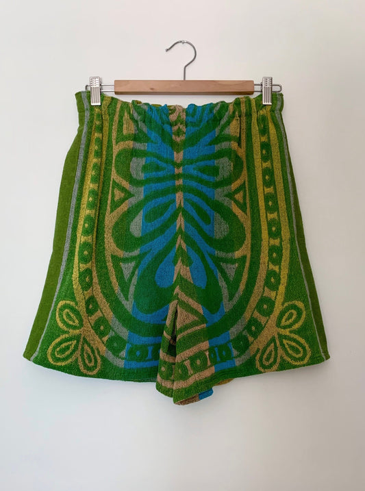 EASY BEIN' GREEN TOWEL SHORTS (S/M)