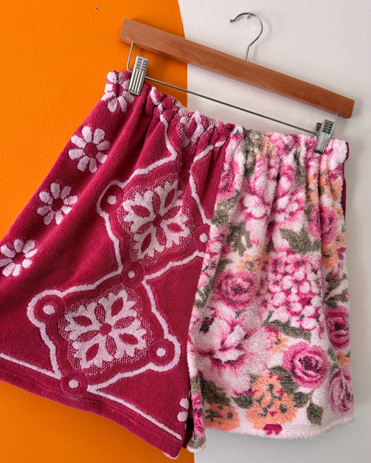 ROSY DAYS TOWEL SHORTS (XS/S)