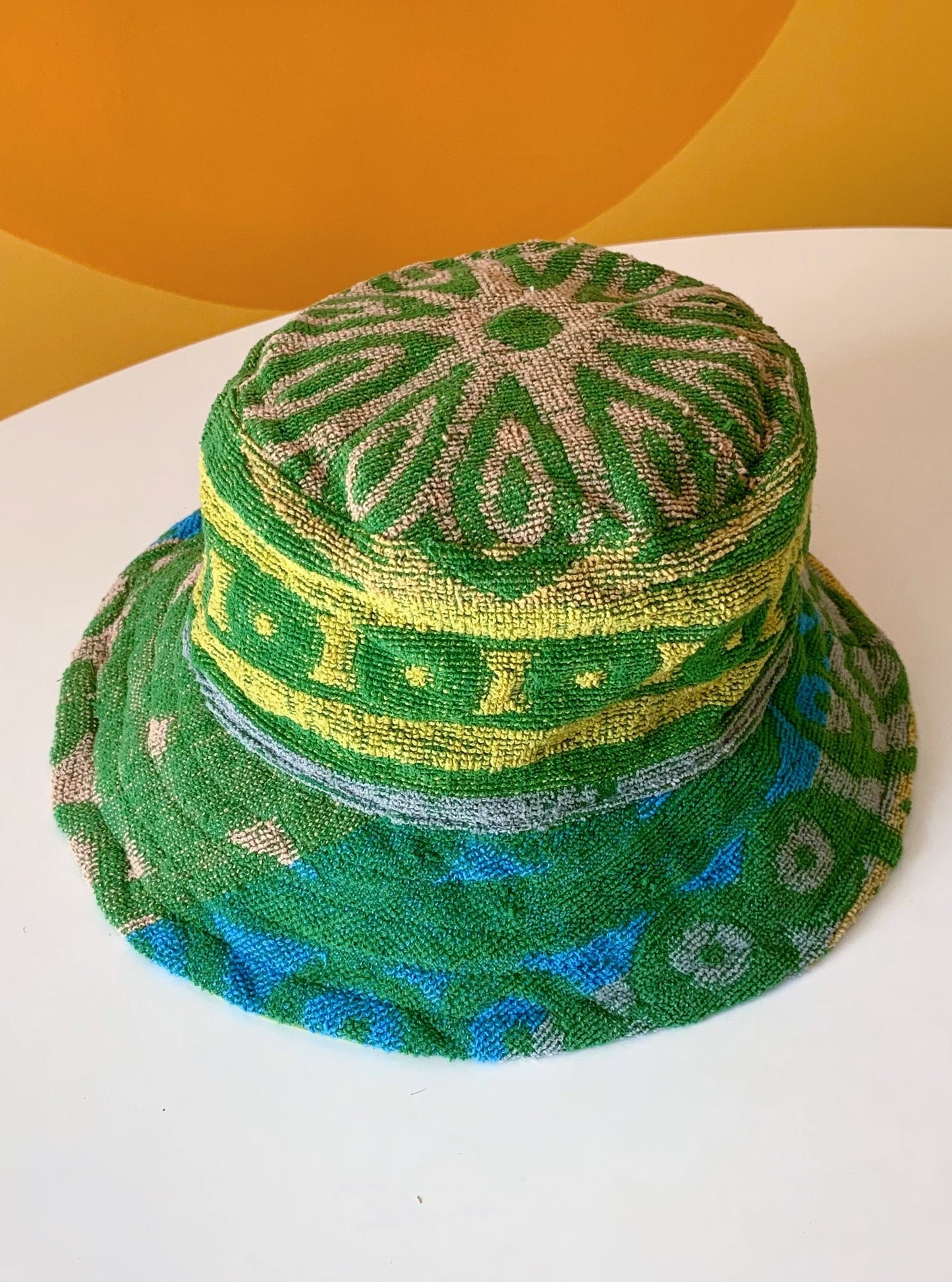 EASY BEIN' GREEN BUCKET HAT