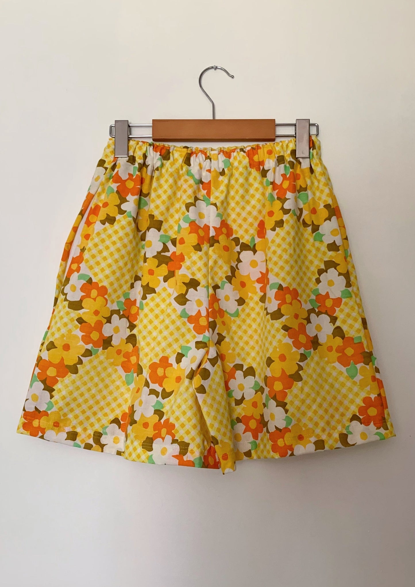 YELLOW PICNIC SHORTS (XS)