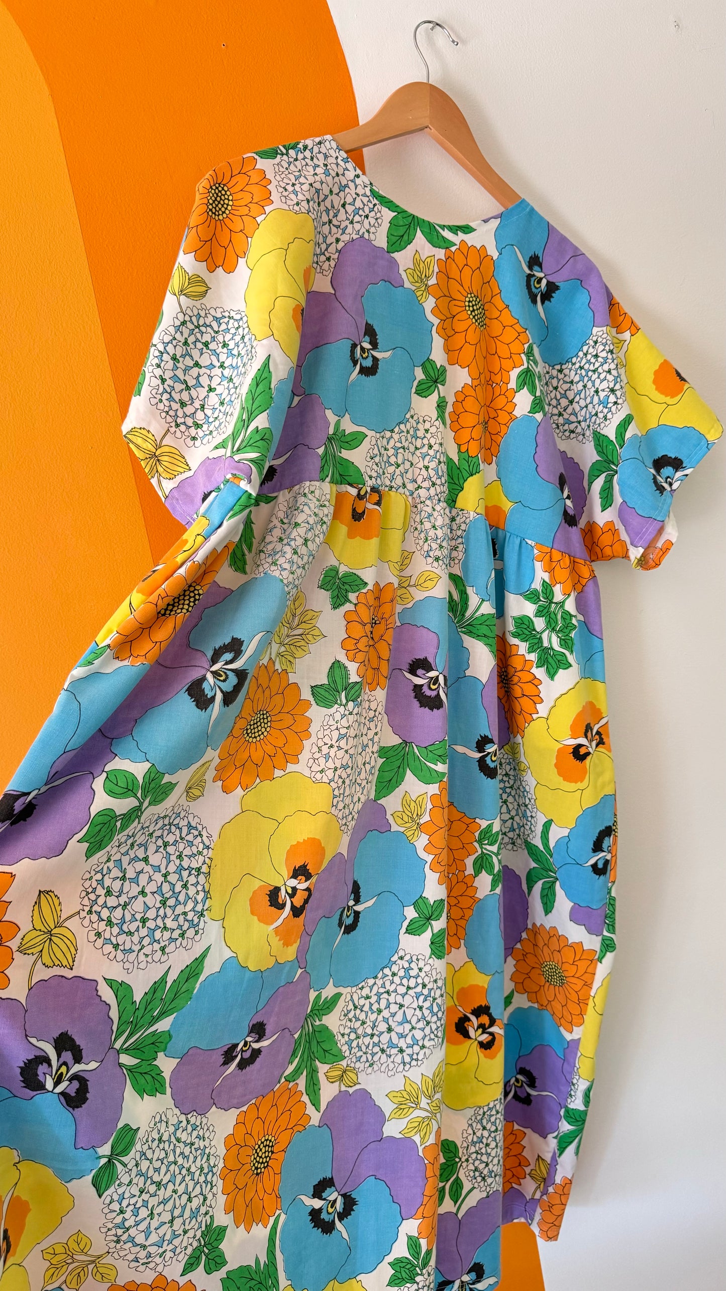 GOLDEN AFTERNOON DRESS (O/S)