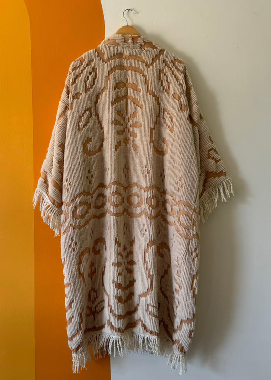 TUFTED TAN FRINGY DUSTER (O/S)