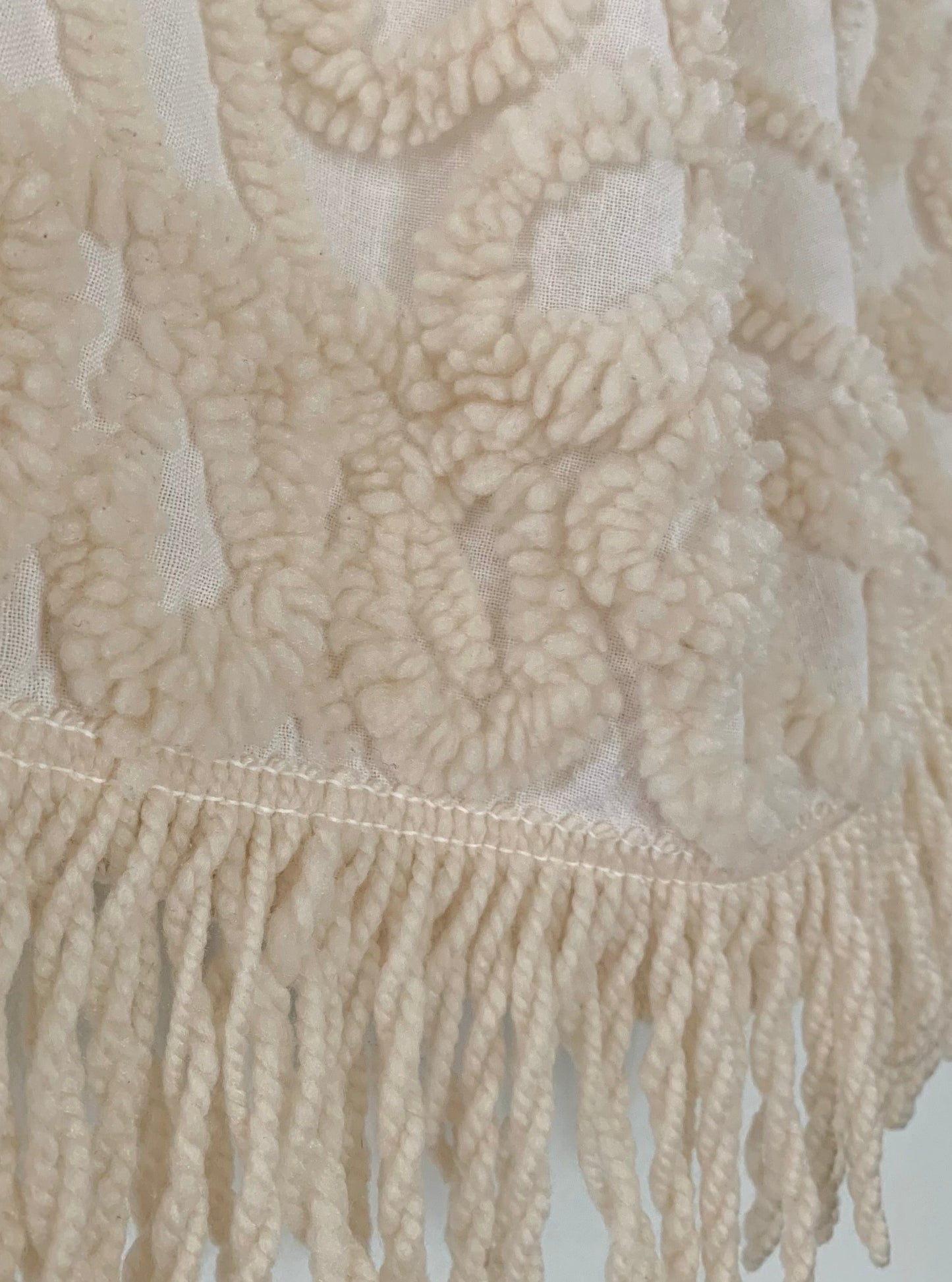 TUFTED CREAM FRINGE HALTER TOP (S)