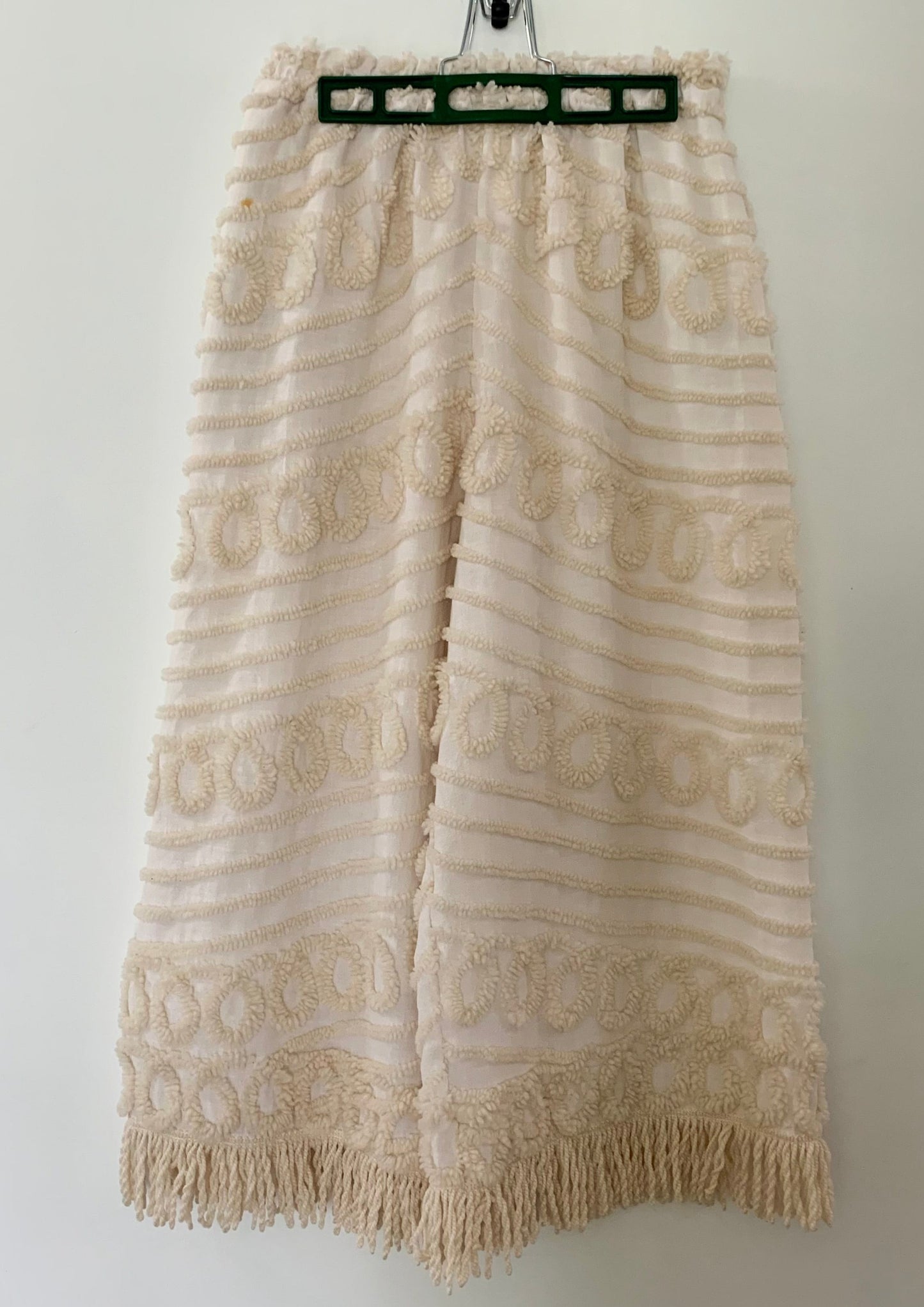 TUFTED CREAM FRINGE PANTS (M)