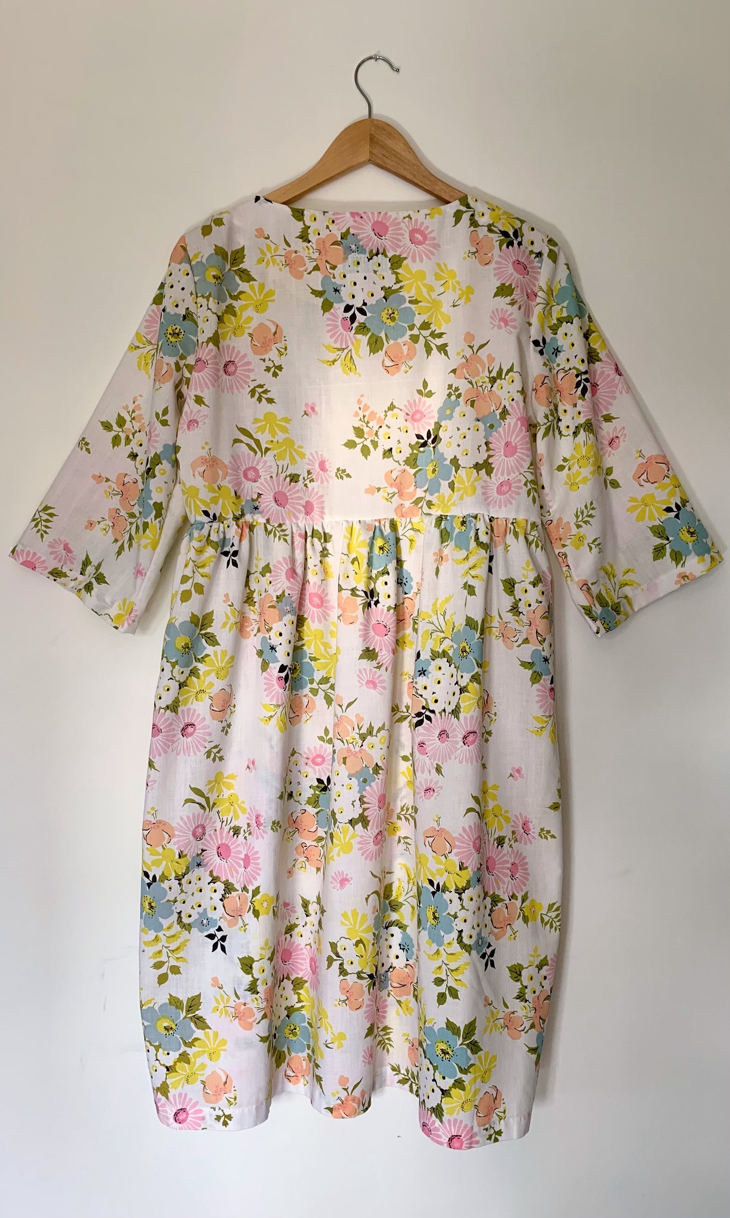 SPRING BOUQUET DRESS (M)