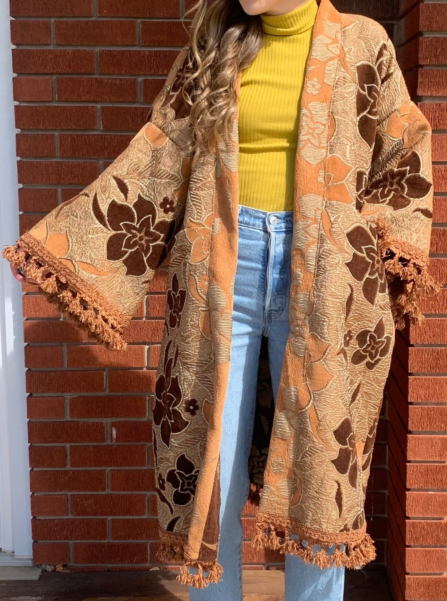 BROWN FLORAL FRINGE DUSTER (O/S)