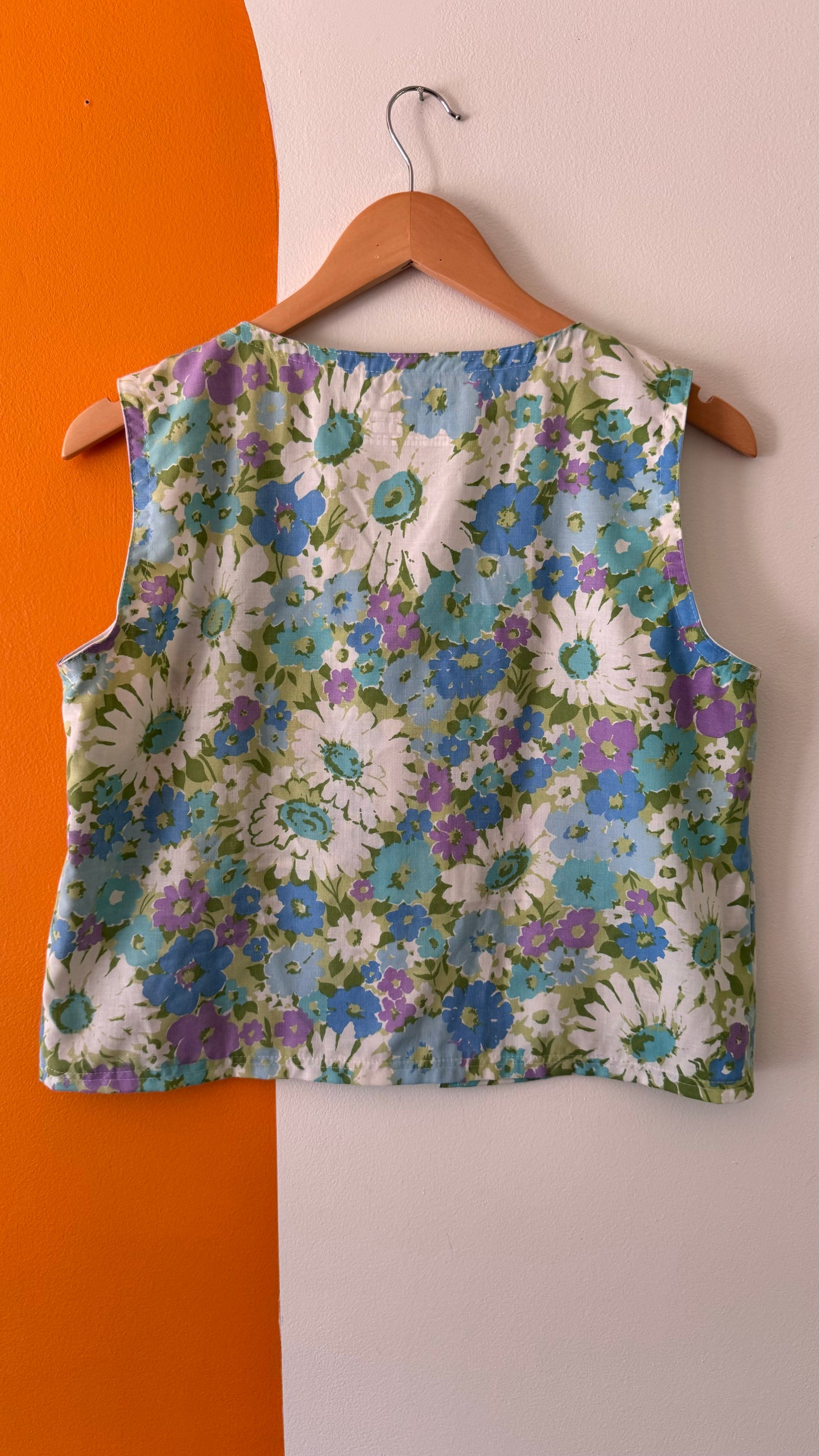BLUE FLORAL TIE TANK (S/M)