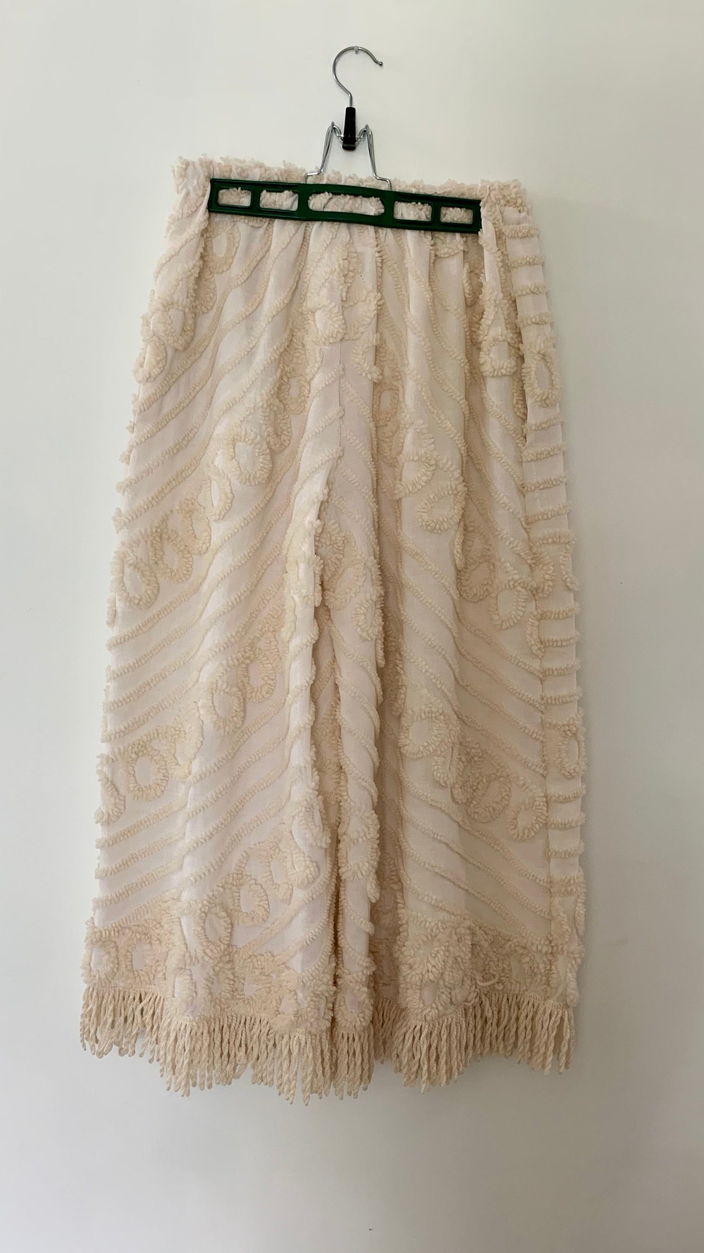 TUFTED CREAM FRINGE PANTS (M)
