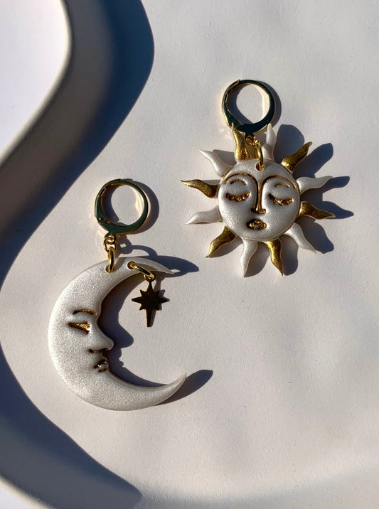 SUN & MOON huggie